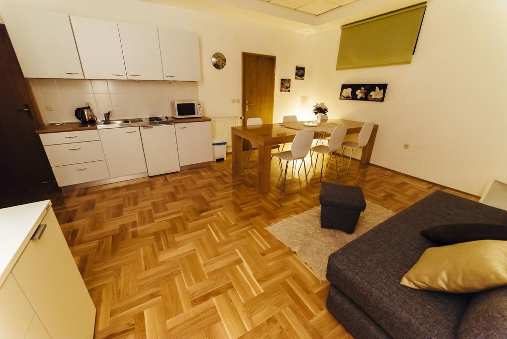 Apartment จาโกโว ภายนอก รูปภาพ